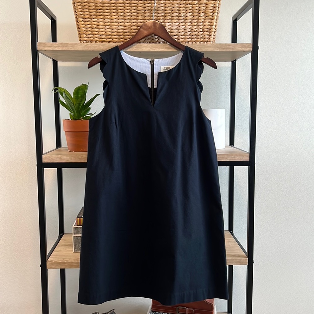 Vineyard Vines Cotton Woven Scallop Sleeve V-neck Swing Dress, 8